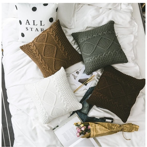 White Trendy Cable Knit Textured Decorative Throw Pillow Case for Couch/Sofa/Bed - Picture 3 of 8